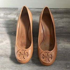 Tory Burch Sally Wedge Pump